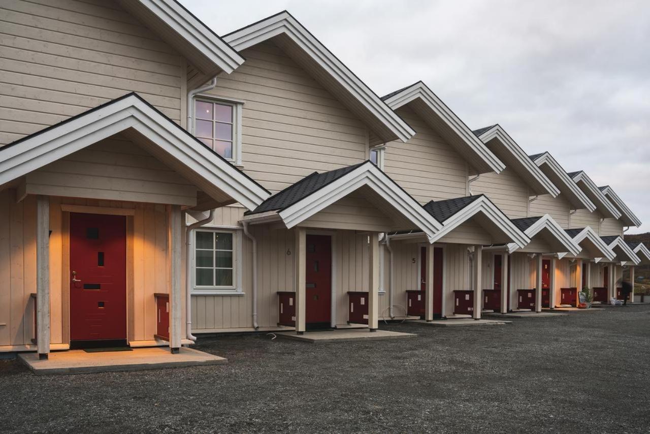 Camp Aurora Villa Karlsoy Exterior photo